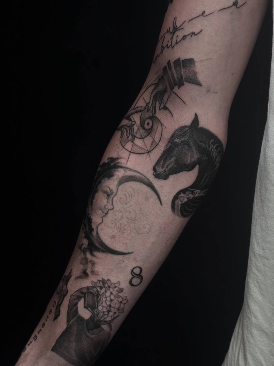 Kolaż symboli — rękaw